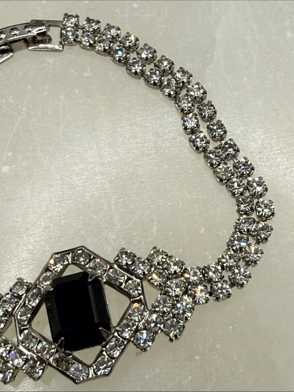 N/A elegant crystal